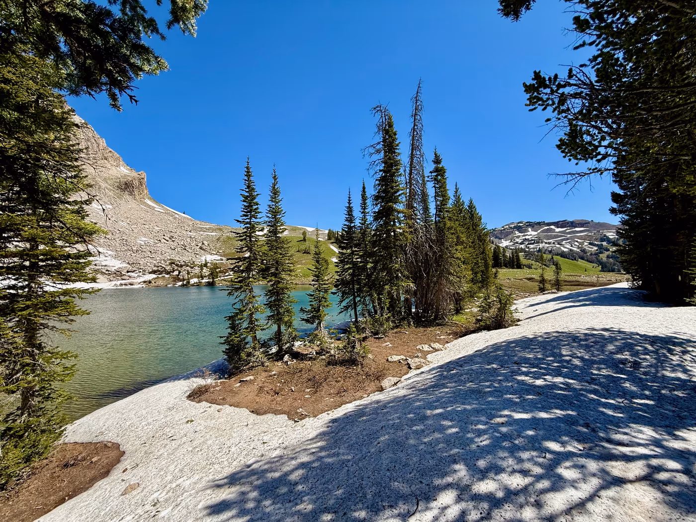 An alpine lake set in a rocky basin.